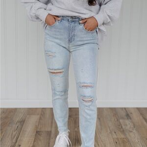 Distressed Skinny Jean